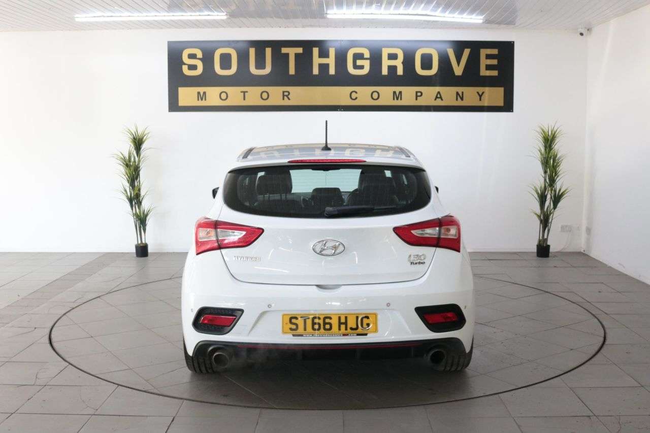 2016 HYUNDAI I30 2016 HYUNDAI I30