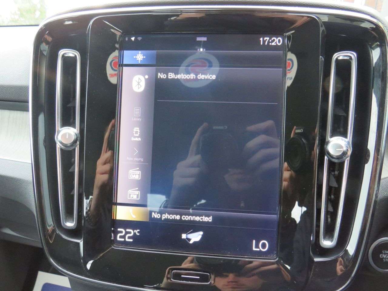 2020 VOLVO XC40 2020 VOLVO XC40