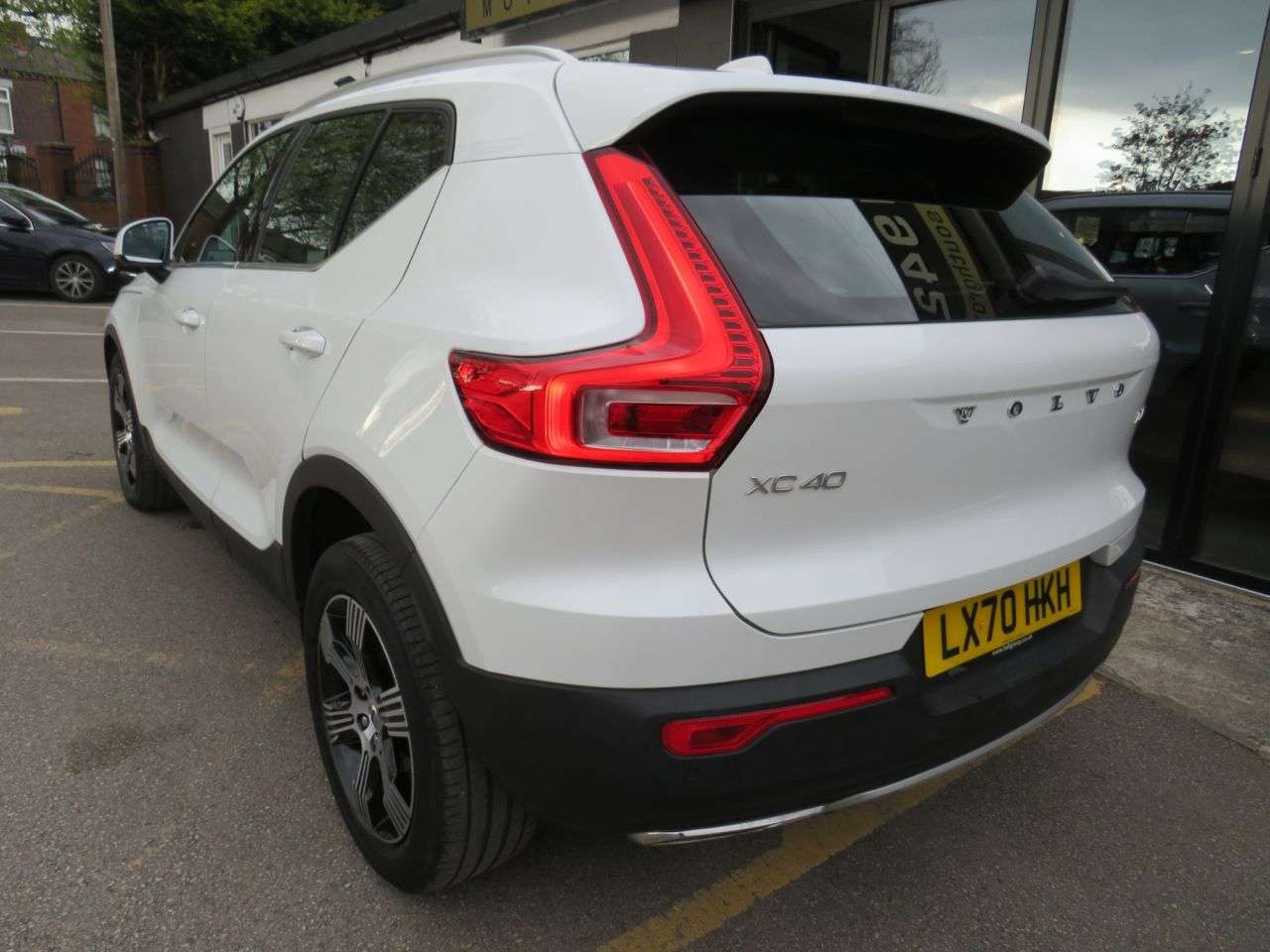 2020 VOLVO XC40 2020 VOLVO XC40
