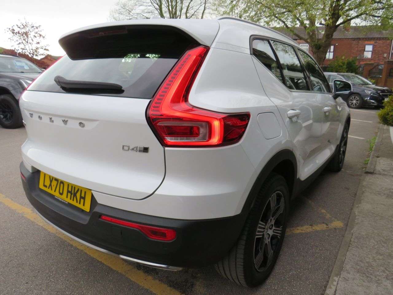 2020 VOLVO XC40 2020 VOLVO XC40