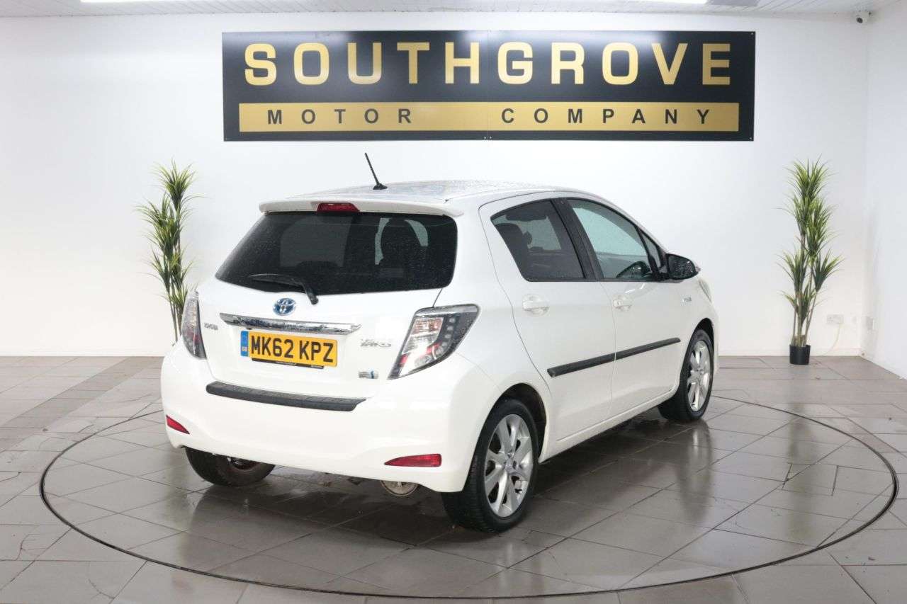 2012 TOYOTA YARIS 2012 TOYOTA YARIS