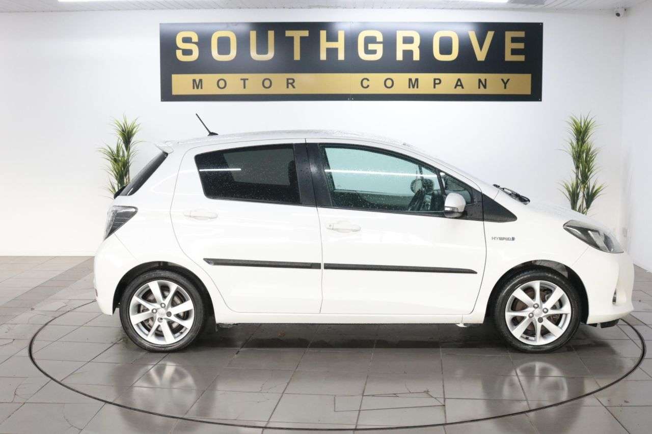 2012 TOYOTA YARIS 2012 TOYOTA YARIS