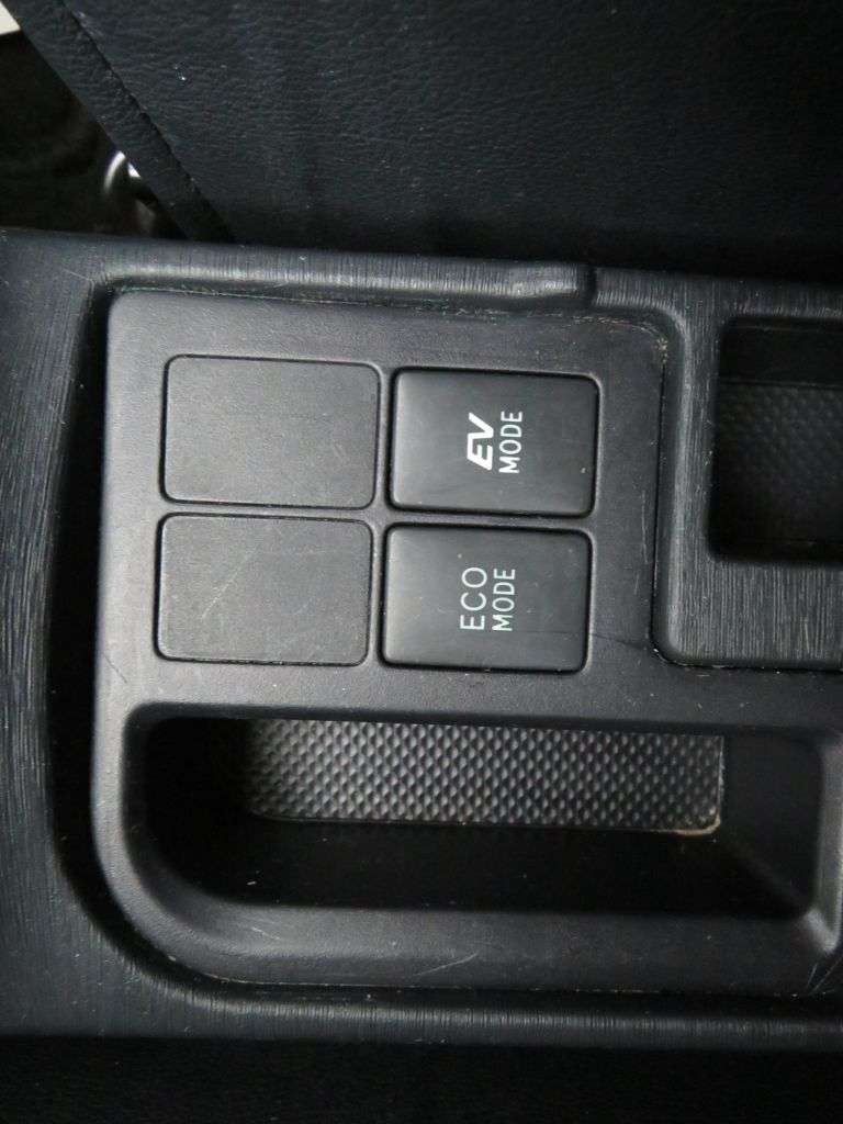 2012 TOYOTA YARIS 2012 TOYOTA YARIS