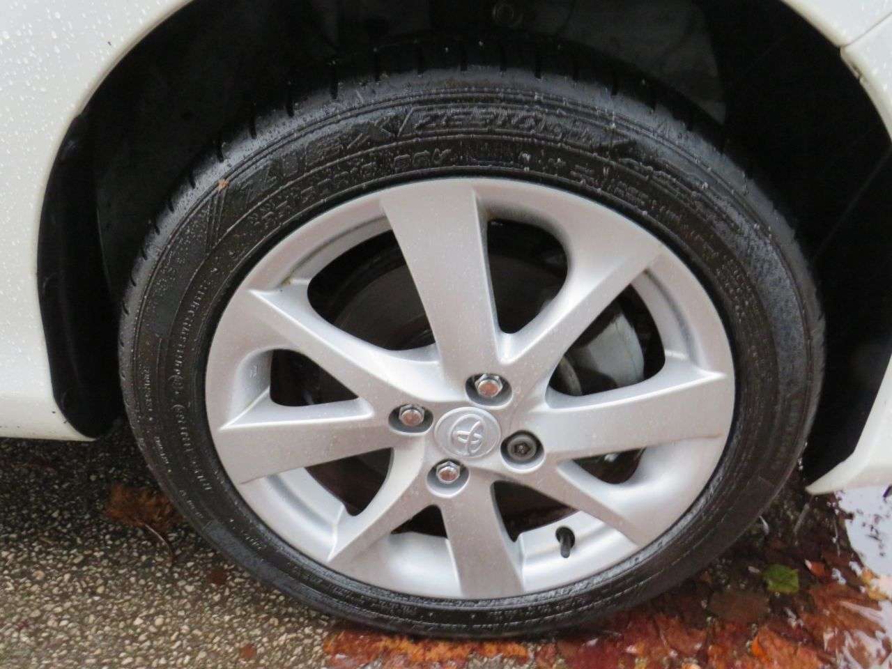 2012 TOYOTA YARIS 2012 TOYOTA YARIS