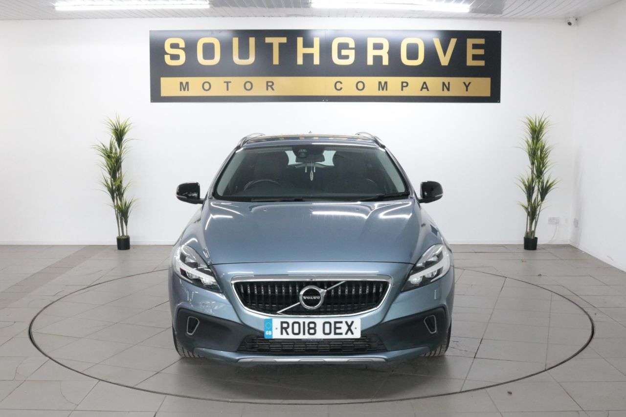 2018 VOLVO V40 CROSS COUNTRY 2018 VOLVO V40 CROSS COUNTRY