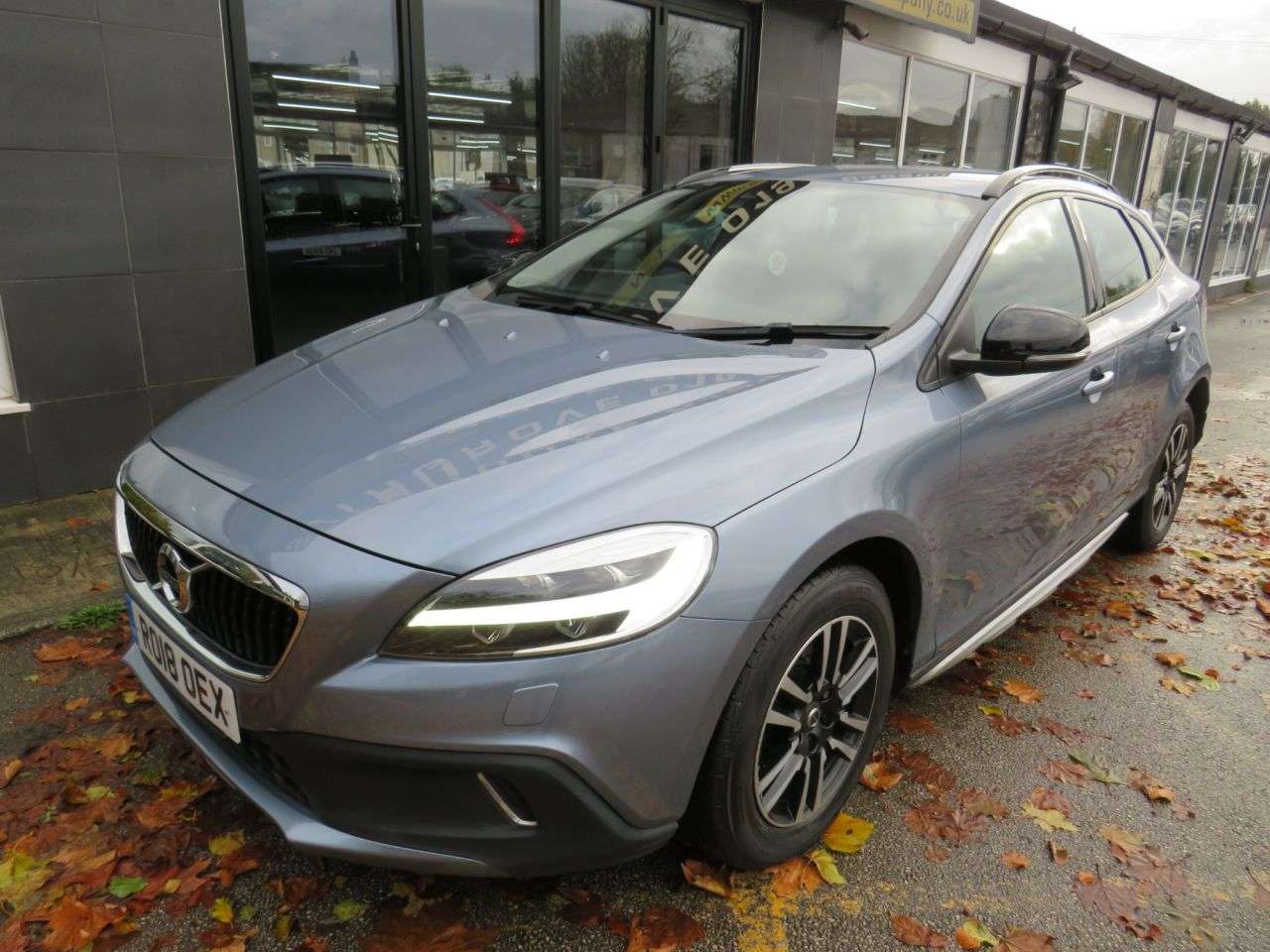 2018 VOLVO V40 CROSS COUNTRY 2018 VOLVO V40 CROSS COUNTRY