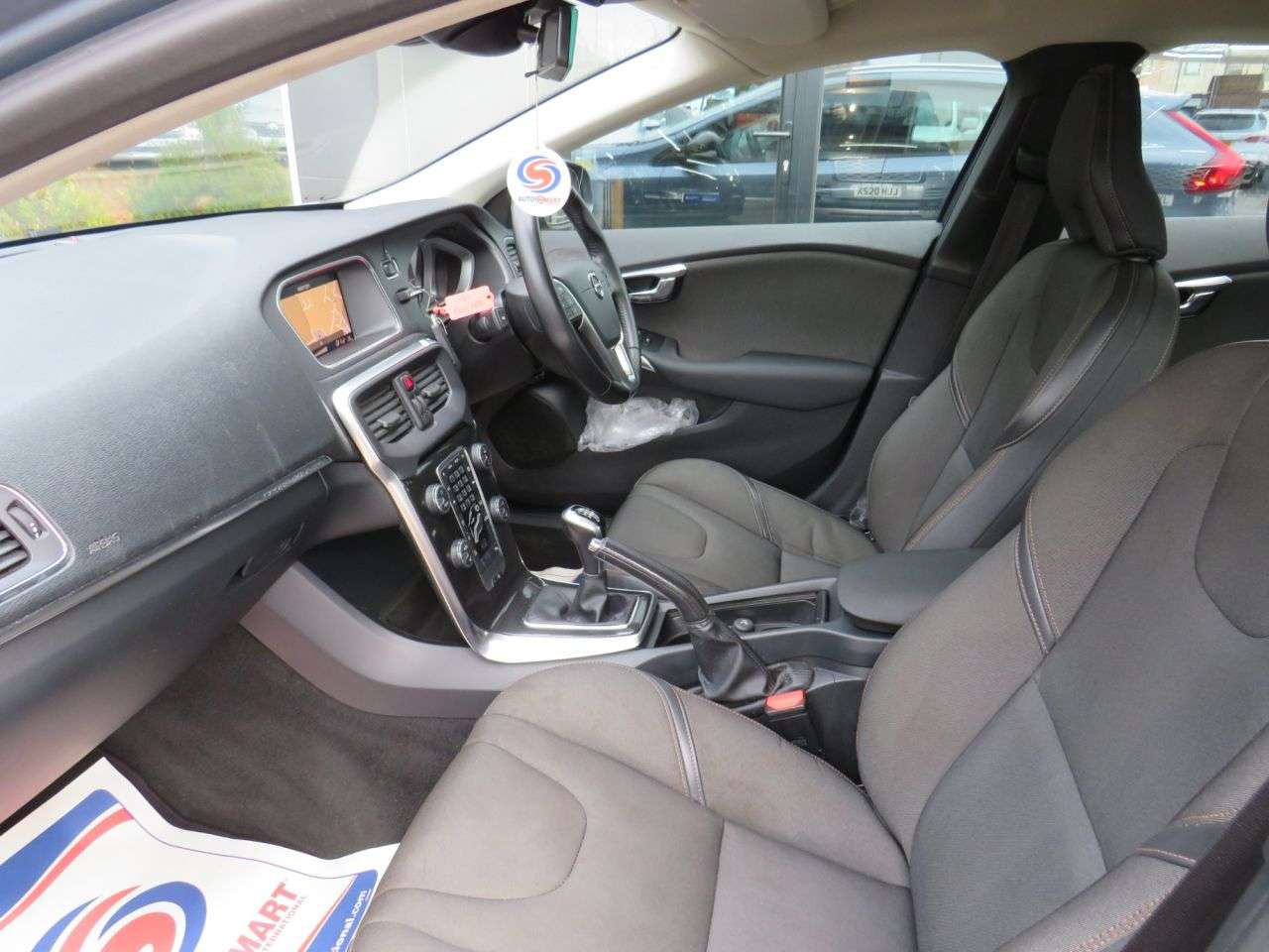 2018 VOLVO V40 CROSS COUNTRY 2018 VOLVO V40 CROSS COUNTRY