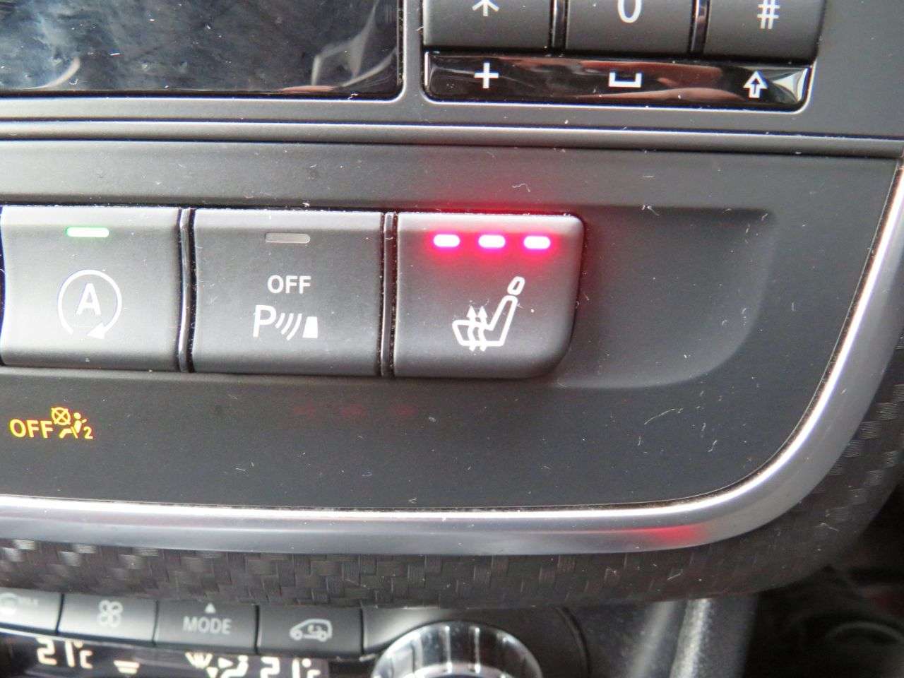 2015 MERCEDES-BENZ A-CLASS 2015 MERCEDES-BENZ A-CLASS