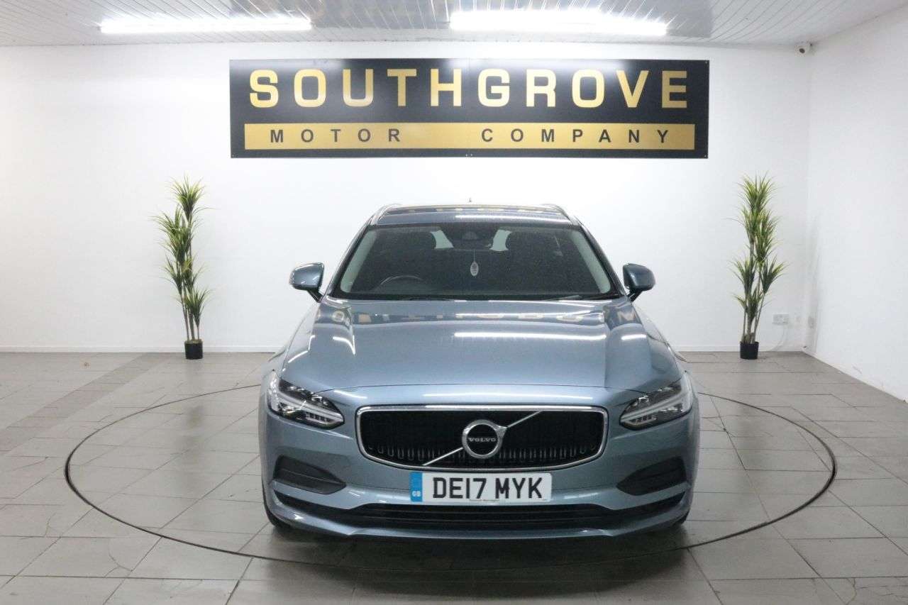 2017 VOLVO V90 2017 VOLVO V90