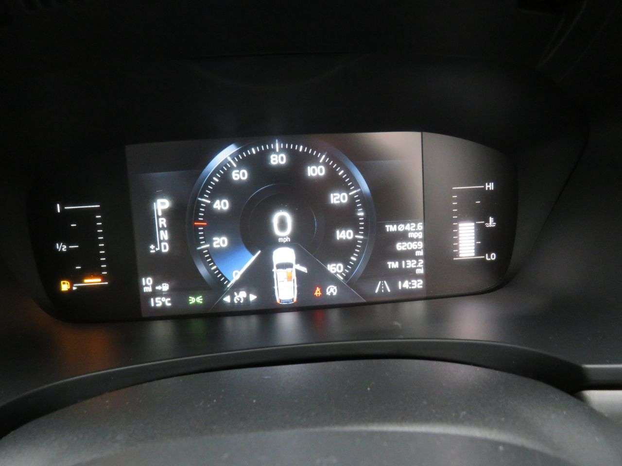 2017 VOLVO V90 2017 VOLVO V90