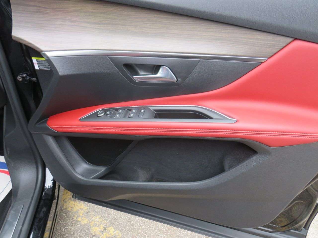 2022 PEUGEOT 3008 2022 PEUGEOT 3008