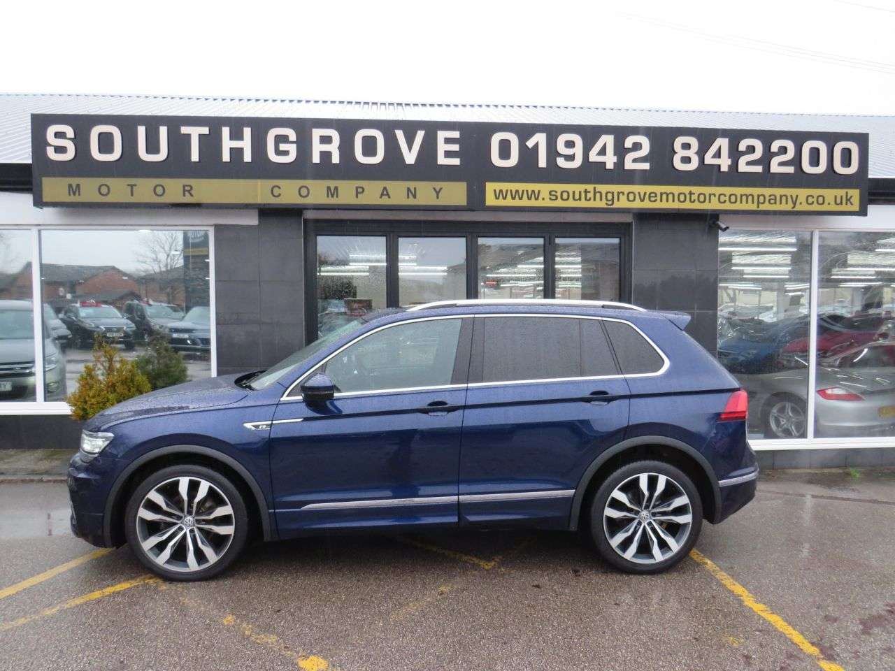 2017 VOLKSWAGEN TIGUAN 2017 VOLKSWAGEN TIGUAN