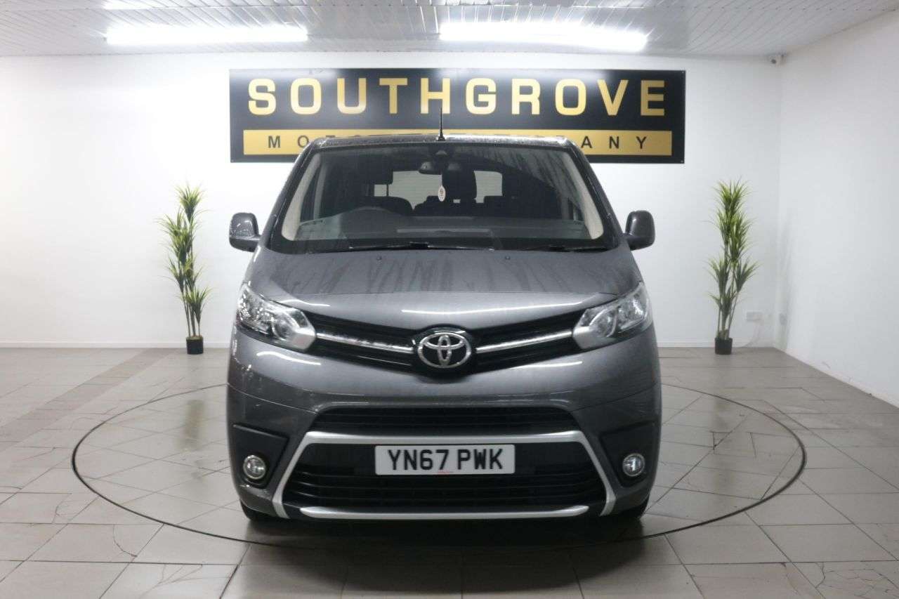 2017 TOYOTA PROACE VERSO 2017 TOYOTA PROACE VERSO