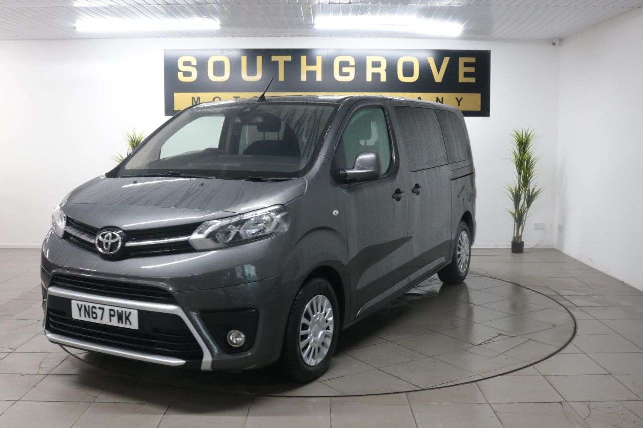 2017 TOYOTA PROACE VERSO 2017 TOYOTA PROACE VERSO