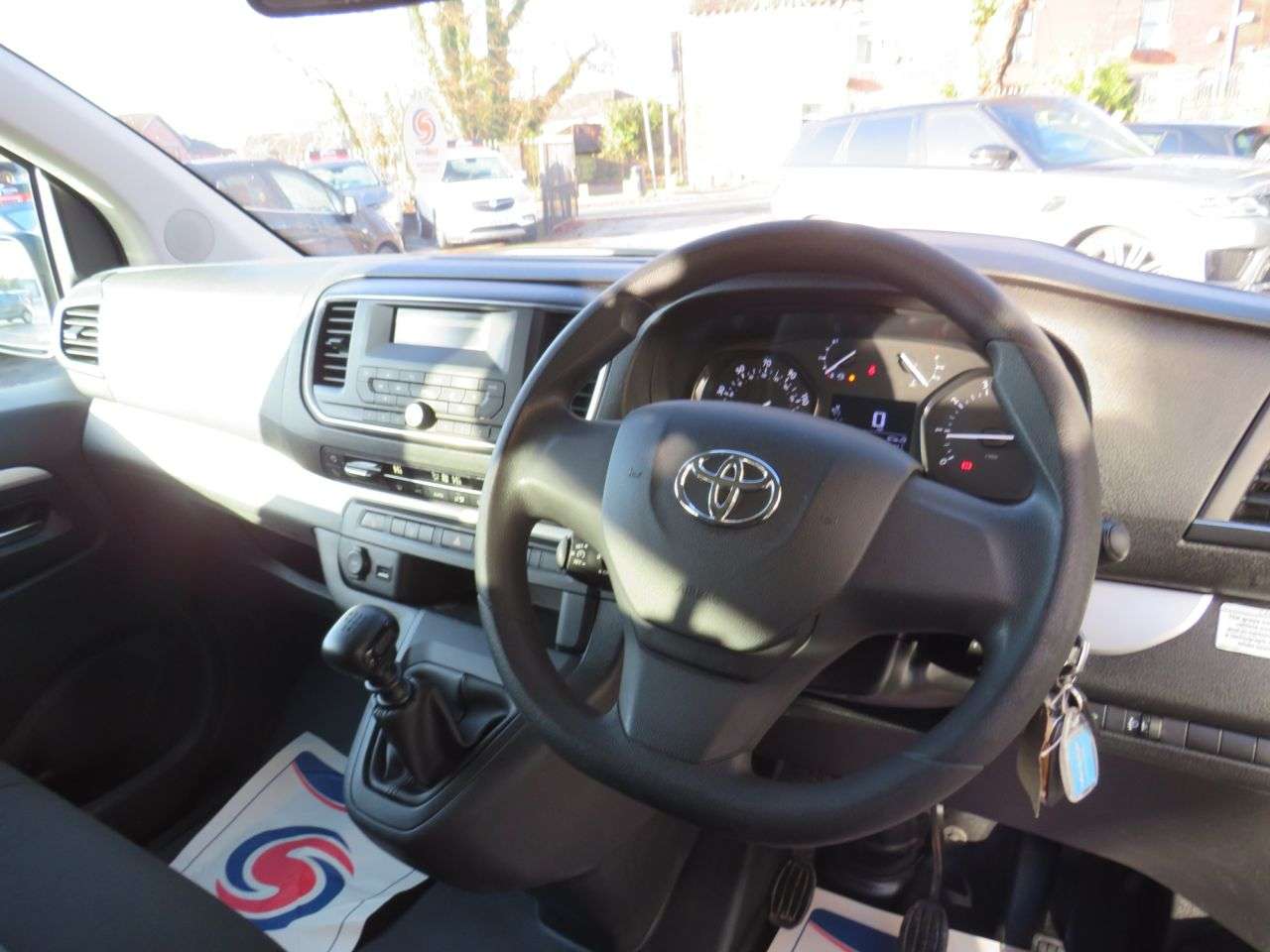 2017 TOYOTA PROACE VERSO 2017 TOYOTA PROACE VERSO