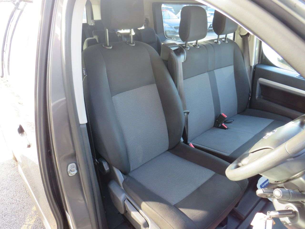 2017 TOYOTA PROACE VERSO 2017 TOYOTA PROACE VERSO