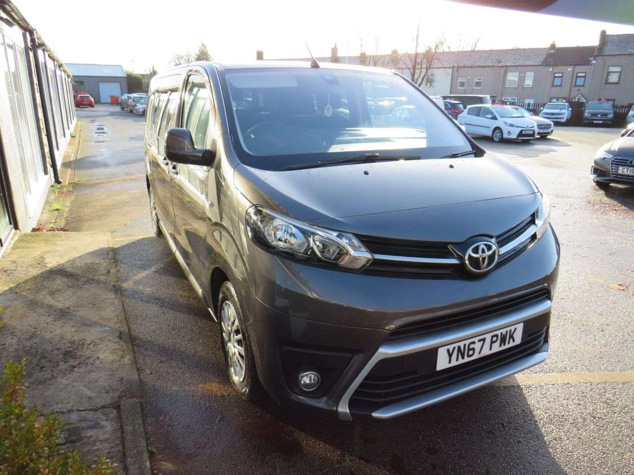 2017 TOYOTA PROACE VERSO 2017 TOYOTA PROACE VERSO