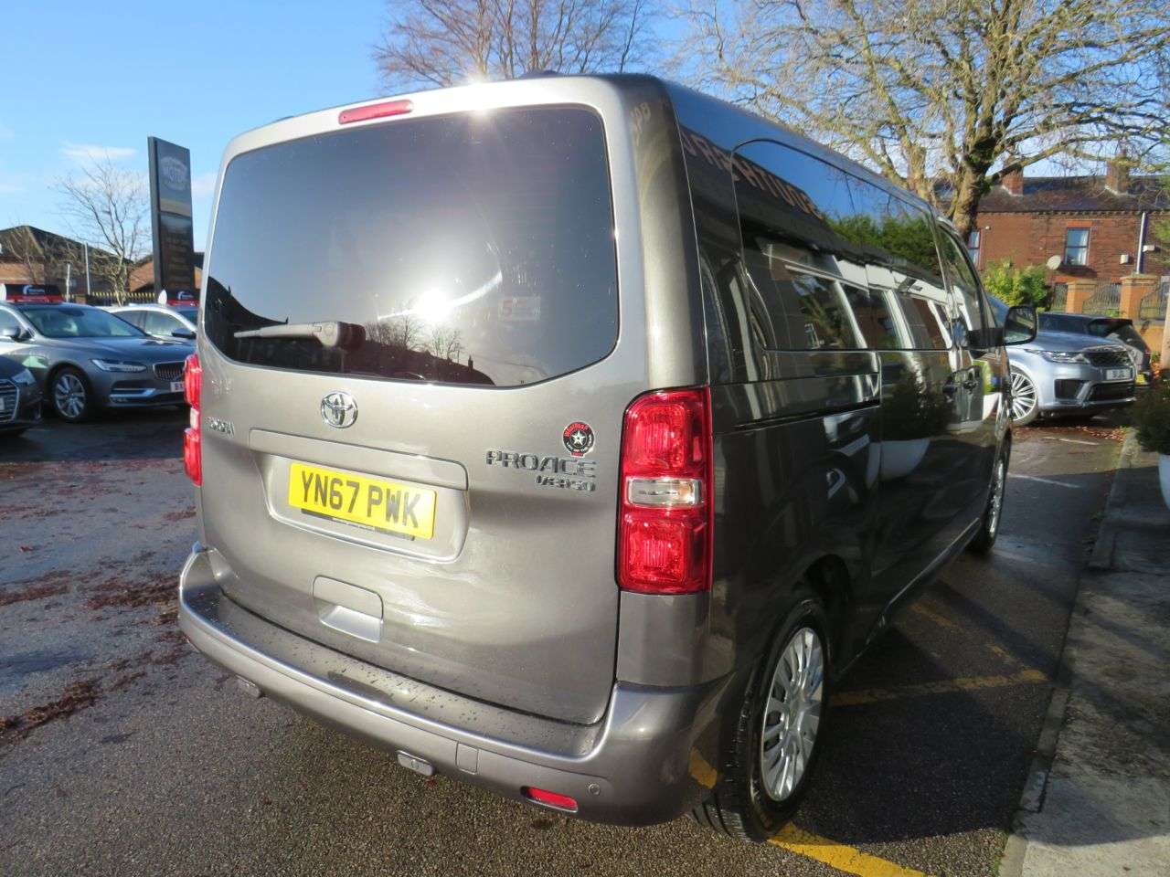 2017 TOYOTA PROACE VERSO 2017 TOYOTA PROACE VERSO