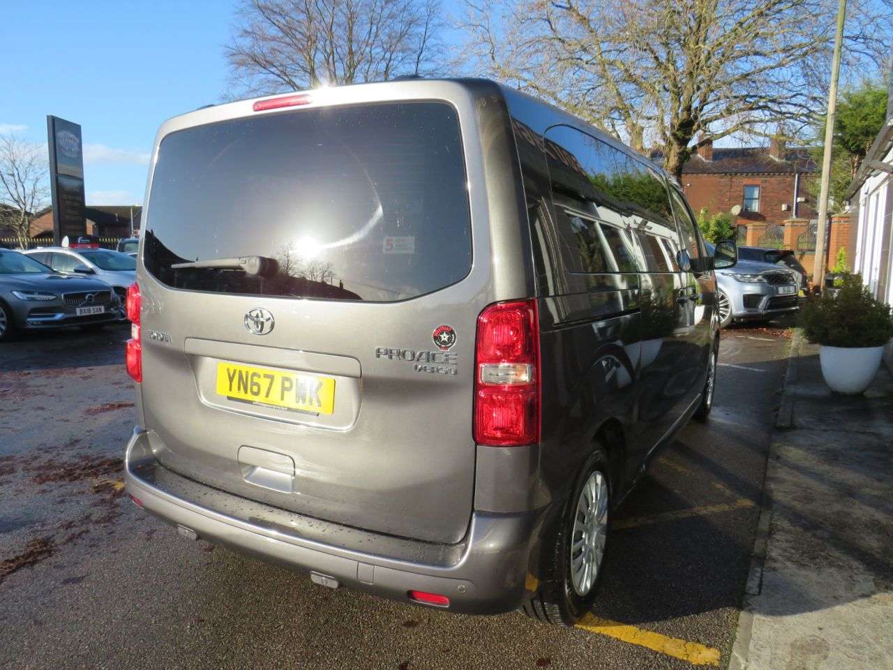2017 TOYOTA PROACE VERSO 2017 TOYOTA PROACE VERSO