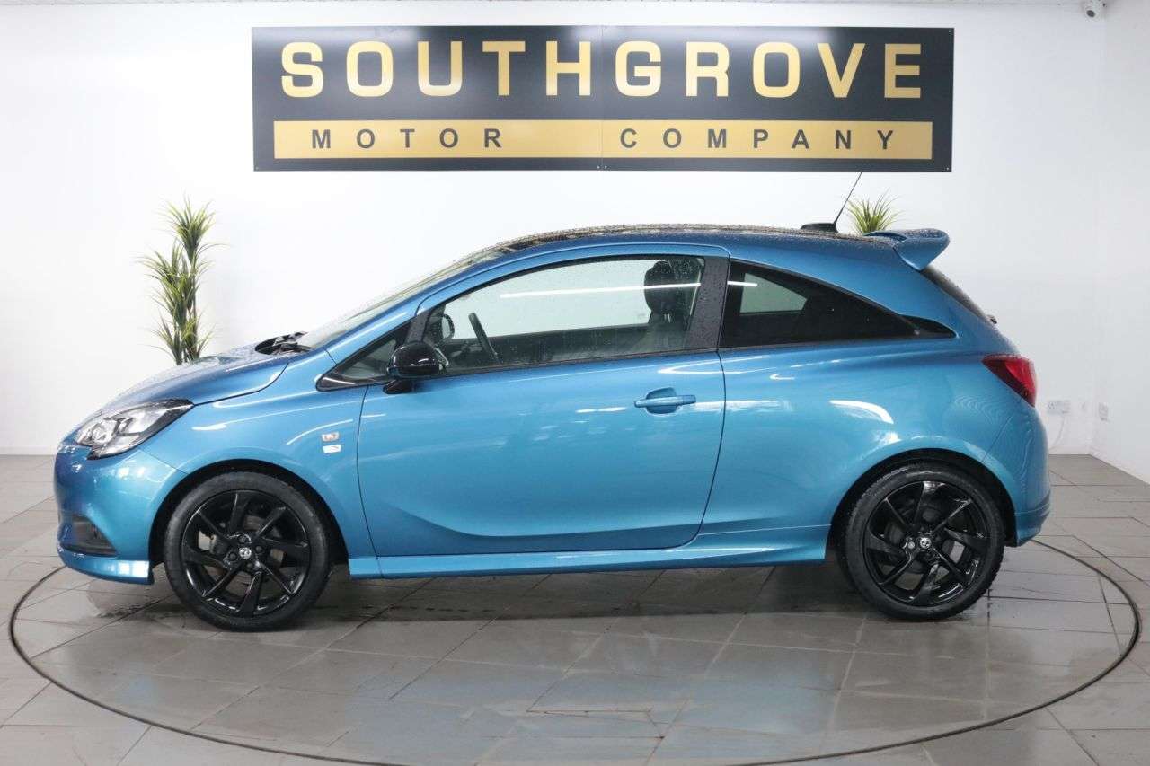 A 2018 VAUXHALL CORSA 1.4i ecoTEC Limited Edition Hatchback 3dr Petrol Manual Euro 6 (75 ps) * EX A 2018 VAUXHALL CORSA 1.4i ecoTEC Limited Edition Hatchback 3dr Petrol Manual Euro 6 (75 ps) * EX