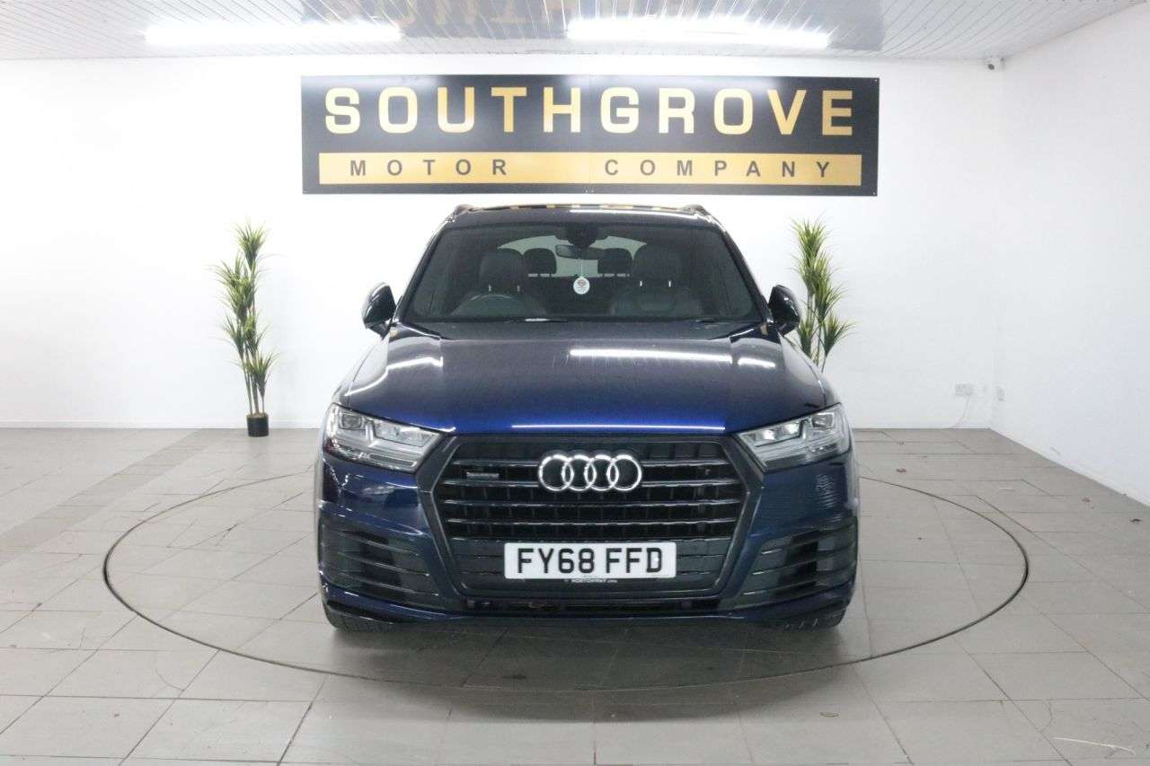 A 2018 AUDI Q7 3.0 TDI V6 50 Black Edition SUV 5dr Diesel Tiptronic quattro Euro 6 (s/s) ( A 2018 AUDI Q7 3.0 TDI V6 50 Black Edition SUV 5dr Diesel Tiptronic quattro Euro 6 (s/s) (