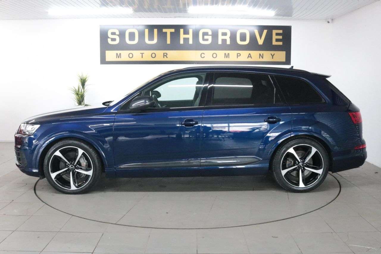 A 2018 AUDI Q7 3.0 TDI V6 50 Black Edition SUV 5dr Diesel Tiptronic quattro Euro 6 (s/s) ( A 2018 AUDI Q7 3.0 TDI V6 50 Black Edition SUV 5dr Diesel Tiptronic quattro Euro 6 (s/s) (