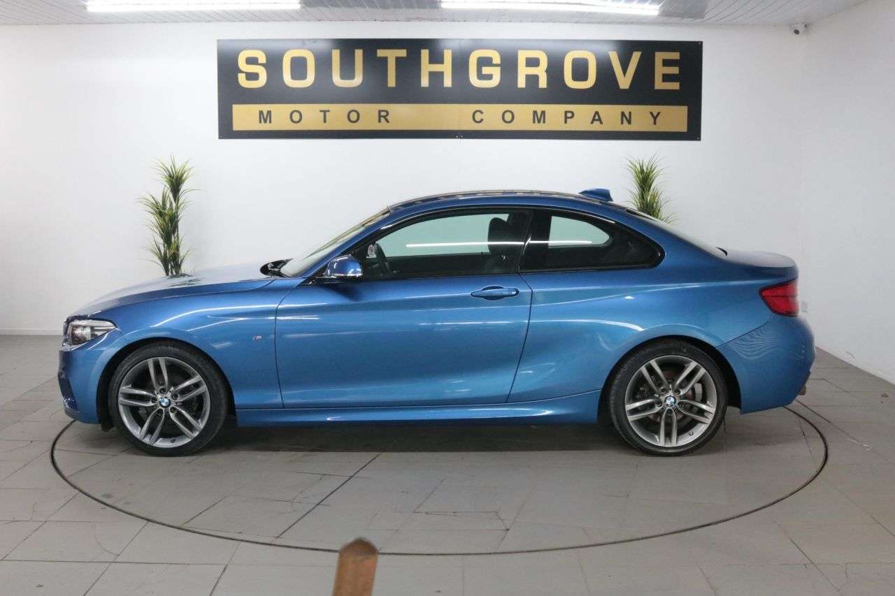 A 2018 BMW 2 SERIES 1.5 218i M Sport Coupe 2dr Petrol Manual Euro 6 (s/s) (136 ps) * EXTENDED W A 2018 BMW 2 SERIES 1.5 218i M Sport Coupe 2dr Petrol Manual Euro 6 (s/s) (136 ps) * EXTENDED W