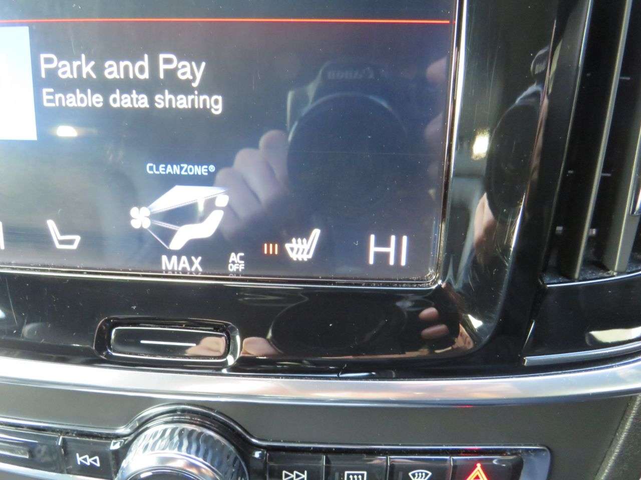 2018 VOLVO S90 2018 VOLVO S90