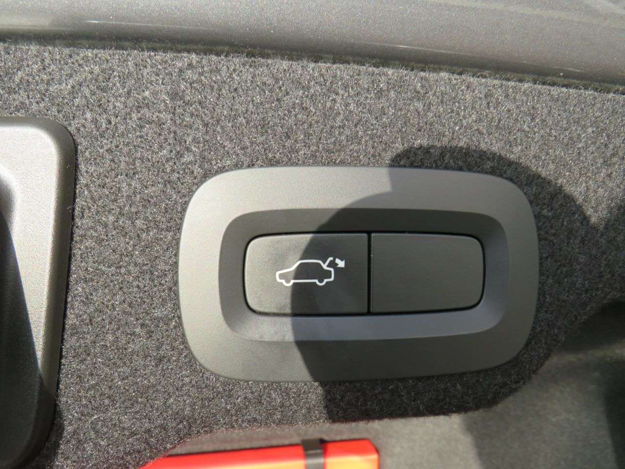 2018 VOLVO S90 2018 VOLVO S90