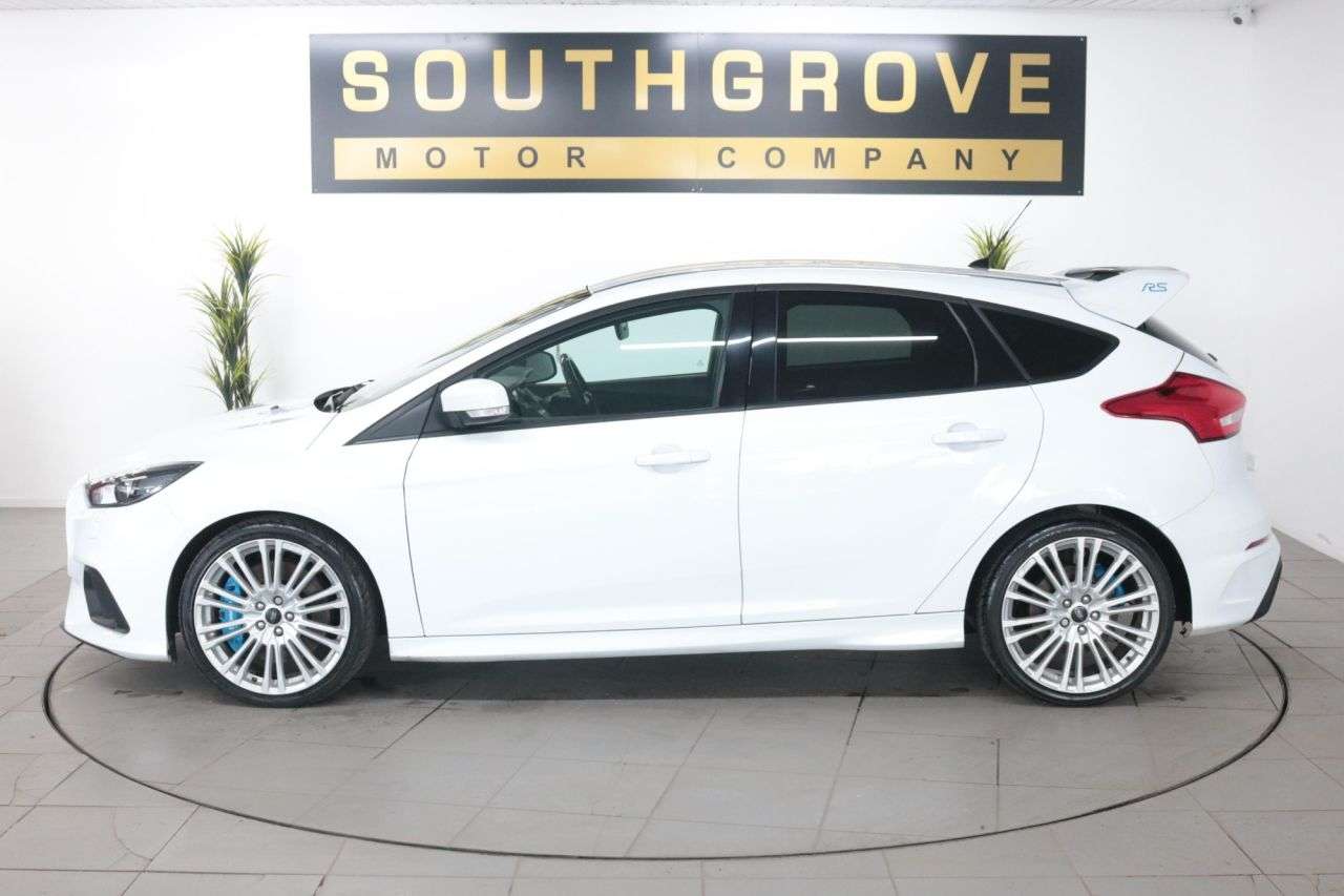 A 2016 FORD FOCUS 2.3T EcoBoost RS Hatchback 5dr Petrol Manual AWD Euro 6 (s/s) (350 ps) * EX A 2016 FORD FOCUS 2.3T EcoBoost RS Hatchback 5dr Petrol Manual AWD Euro 6 (s/s) (350 ps) * EX