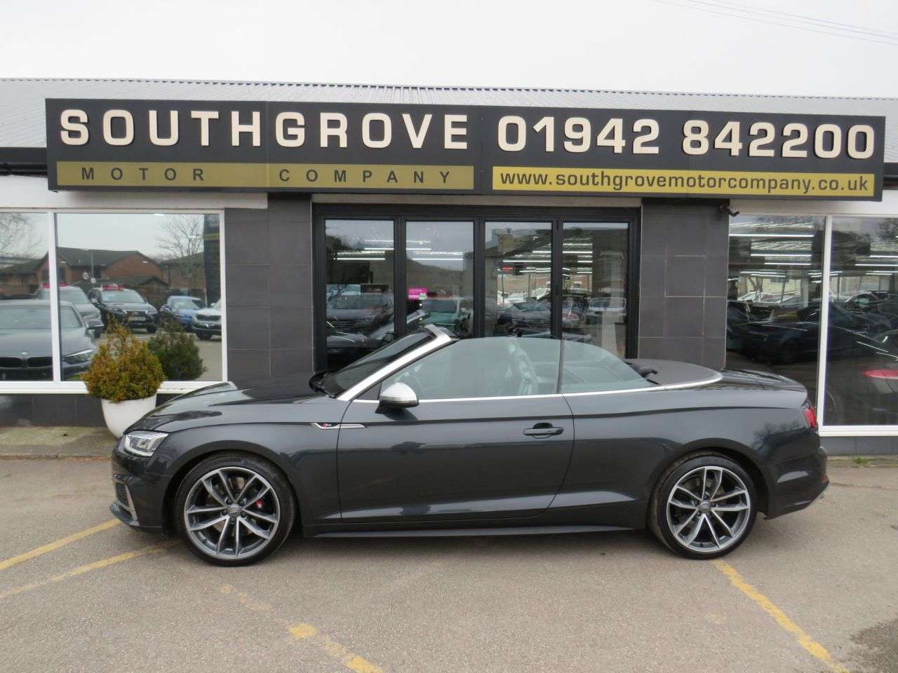A 2018 AUDI S5 3.0 TFSI V6 Cabriolet 2dr Petrol Tiptronic quattro Euro 6 (s/s) (354 ps) * A 2018 AUDI S5 3.0 TFSI V6 Cabriolet 2dr Petrol Tiptronic quattro Euro 6 (s/s) (354 ps) *