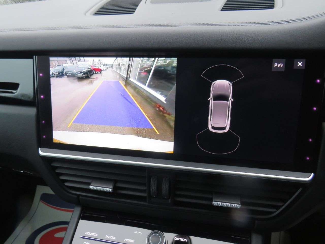 2020 PORSCHE CAYENNE 2020 PORSCHE CAYENNE