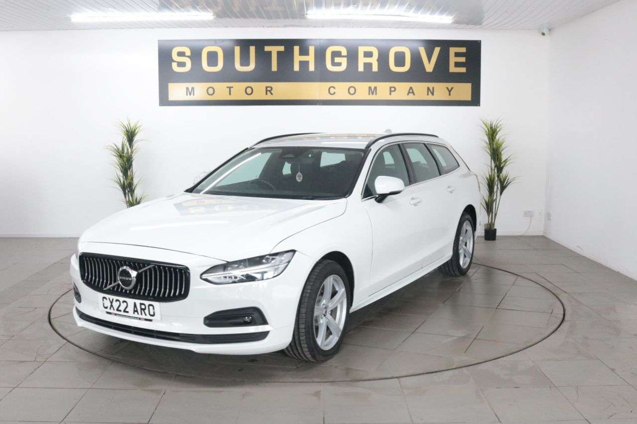 A 2022 VOLVO V90 CROSS COUNTRY 2.0 B5 MHEV Estate 5dr Diesel Hybrid Auto AWD Euro 6 (s/s) (235 ps) * EXTEN A 2022 VOLVO V90 CROSS COUNTRY 2.0 B5 MHEV Estate 5dr Diesel Hybrid Auto AWD Euro 6 (s/s) (235 ps) * EXTEN