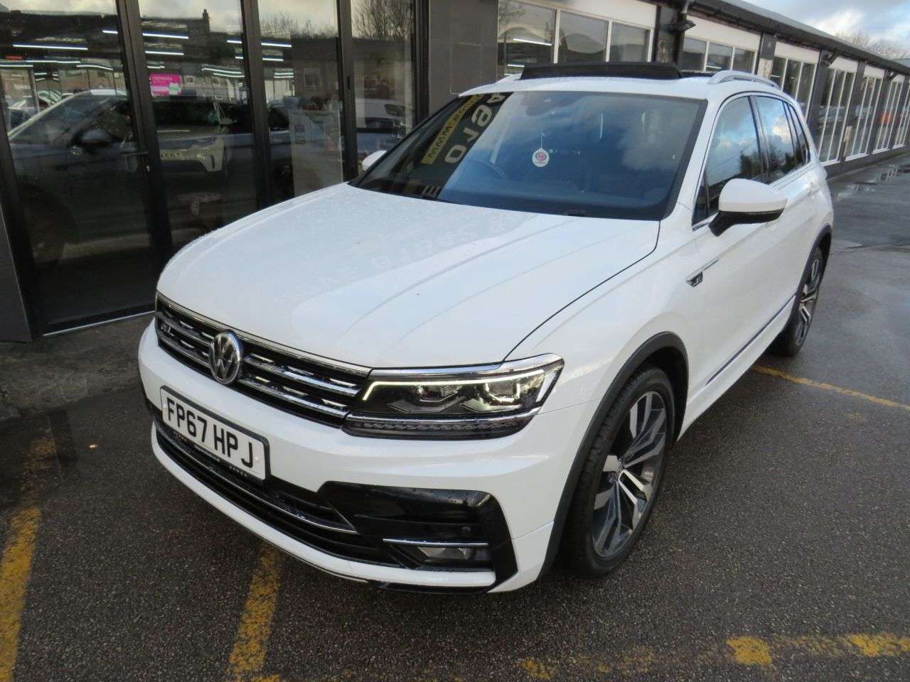 2017 VOLKSWAGEN TIGUAN 2017 VOLKSWAGEN TIGUAN