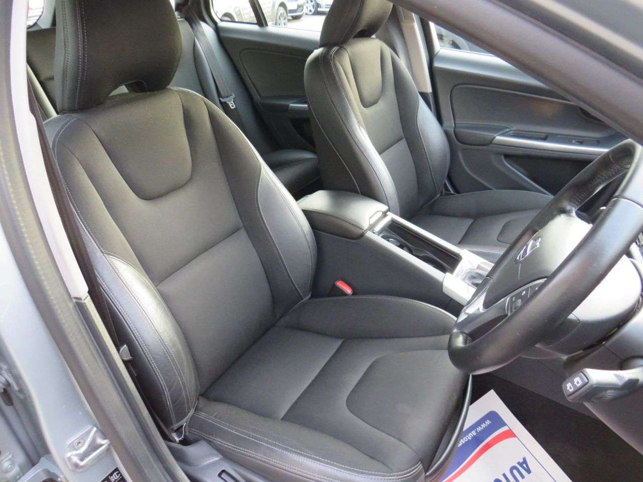 2019 PEUGEOT 3008 2019 PEUGEOT 3008