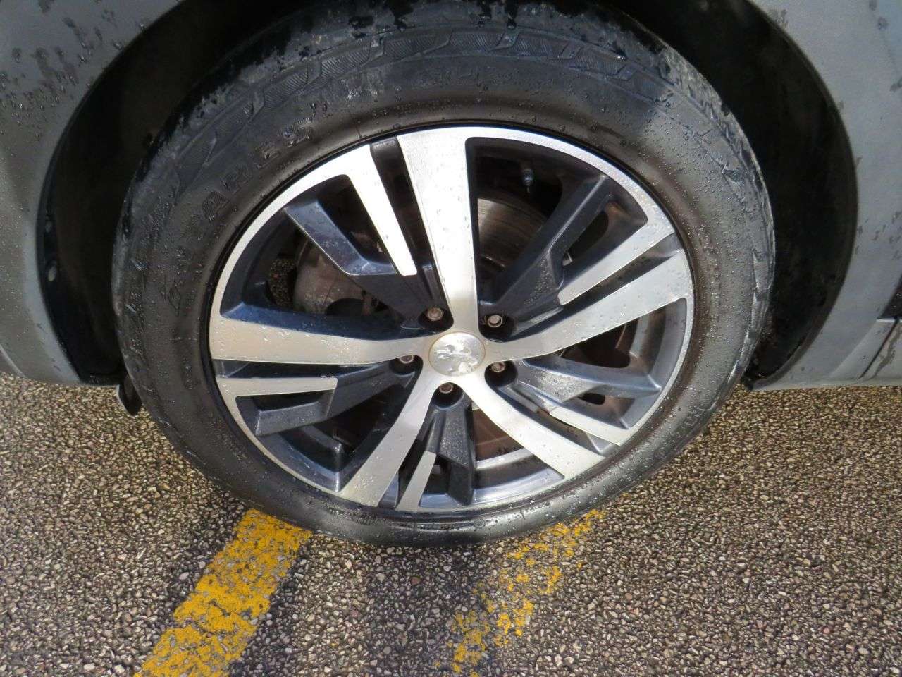 2019 PEUGEOT 3008 2019 PEUGEOT 3008