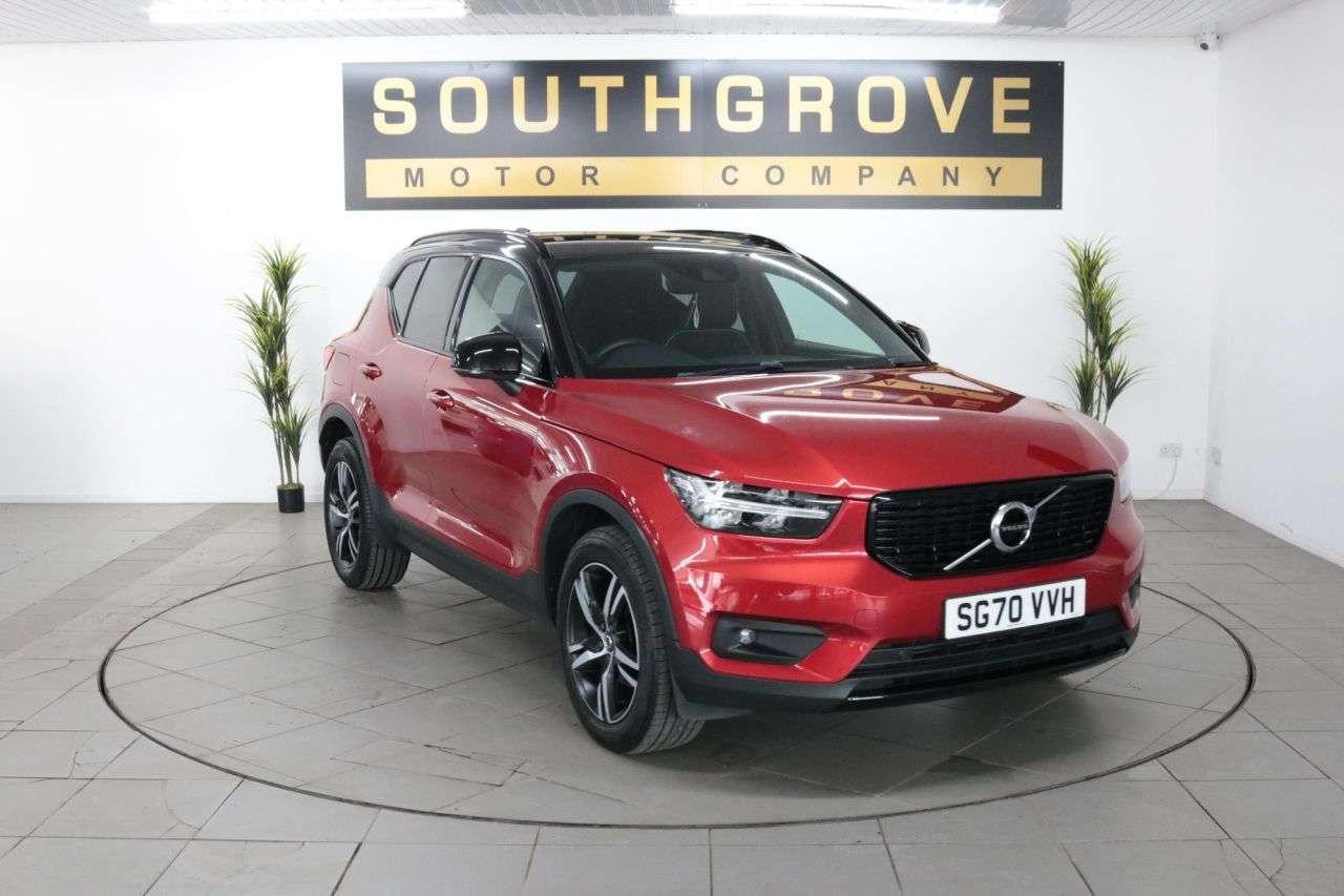 A 2021 VOLVO XC40 1.5 T3 R-Design SUV 5dr Petrol Manual Euro 6 (s/s) (163 ps) * EXTENDED WARR A 2021 VOLVO XC40 1.5 T3 R-Design SUV 5dr Petrol Manual Euro 6 (s/s) (163 ps) * EXTENDED WARR