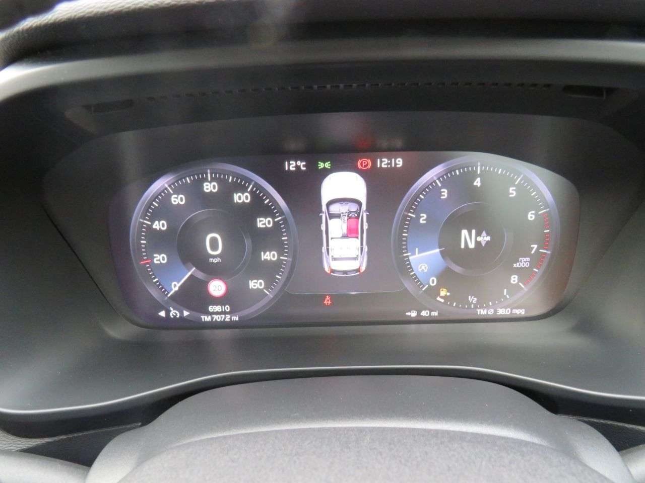 2021 VOLVO XC40 2021 VOLVO XC40