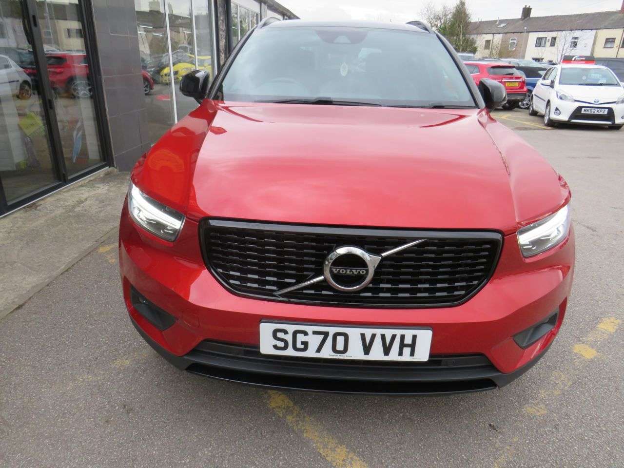 2021 VOLVO XC40 2021 VOLVO XC40