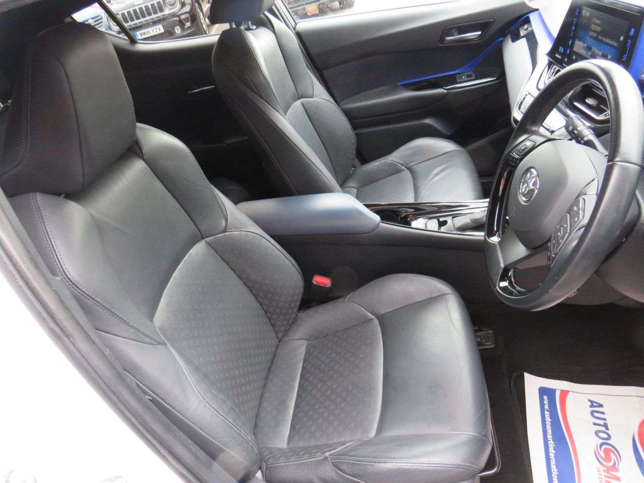 2017 TOYOTA C-HR 2017 TOYOTA C-HR