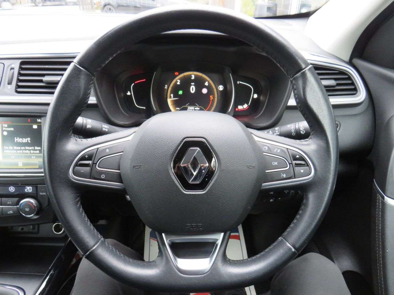 2017 RENAULT KADJAR 2017 RENAULT KADJAR