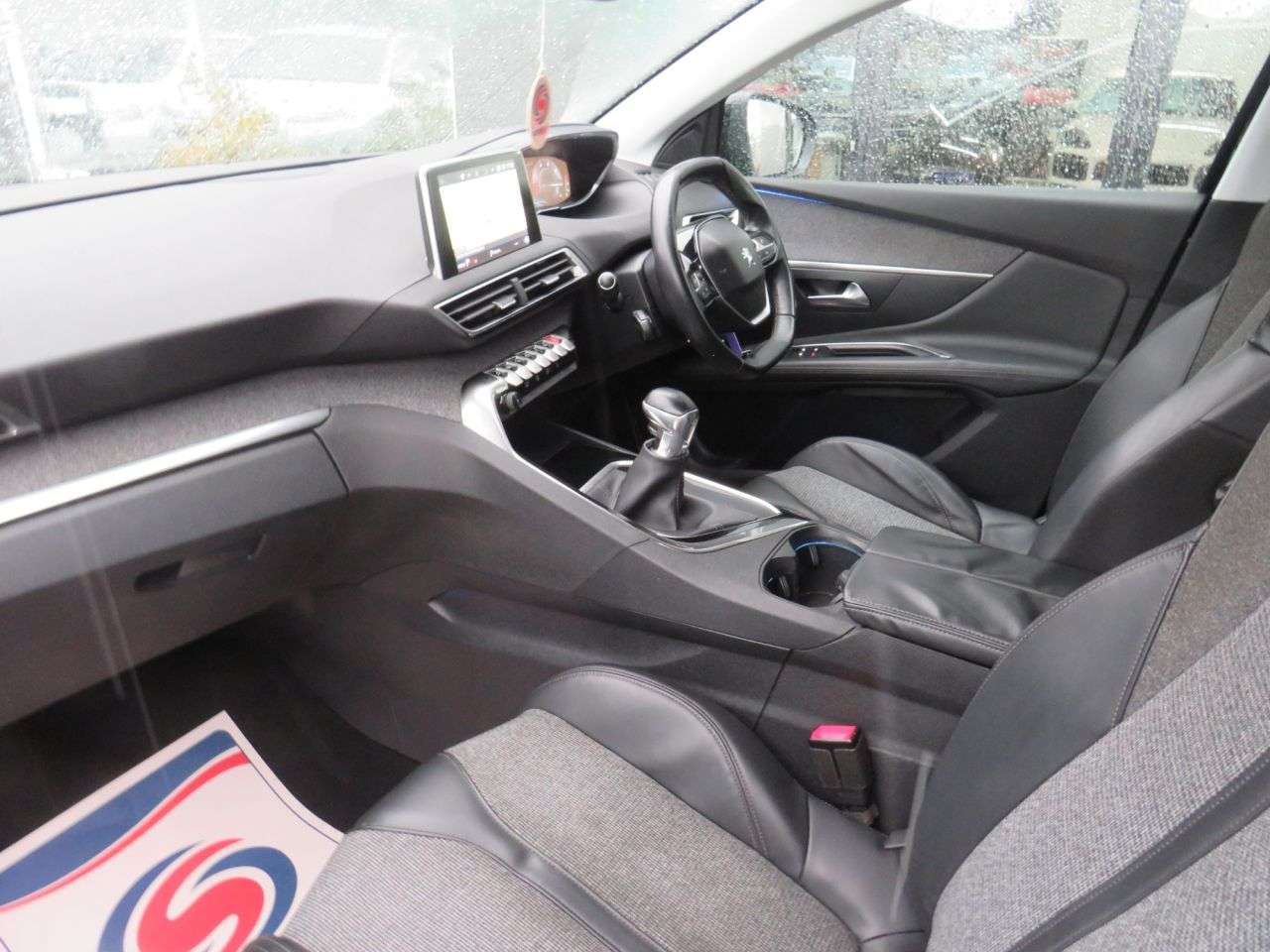 2018 PEUGEOT 3008 2018 PEUGEOT 3008