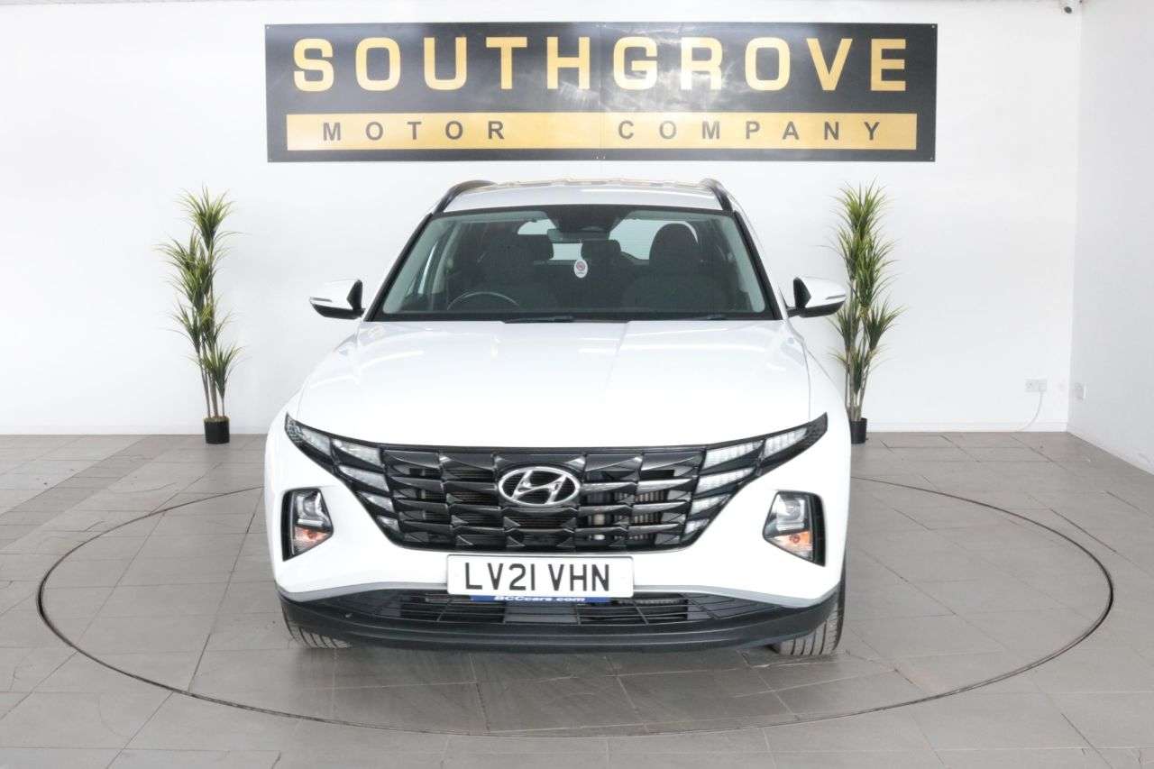 A 2021 HYUNDAI TUCSON 1.6 T-GDi SE Connect SUV 5dr Petrol Manual Euro 6 (s/s) (150 ps) * EXTENDED A 2021 HYUNDAI TUCSON 1.6 T-GDi SE Connect SUV 5dr Petrol Manual Euro 6 (s/s) (150 ps) * EXTENDED