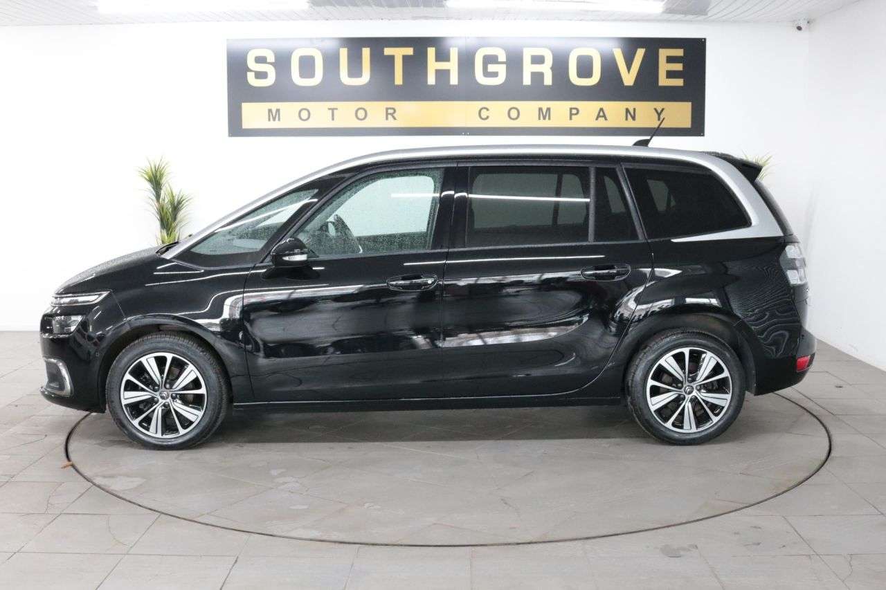 A 2017 CITROEN GRAND C4 PICASSO 1.6 BlueHDi Flair MPV 5dr Diesel Manual Euro 6 (s/s) (120 ps) ** EXTENDED W A 2017 CITROEN GRAND C4 PICASSO 1.6 BlueHDi Flair MPV 5dr Diesel Manual Euro 6 (s/s) (120 ps) ** EXTENDED W