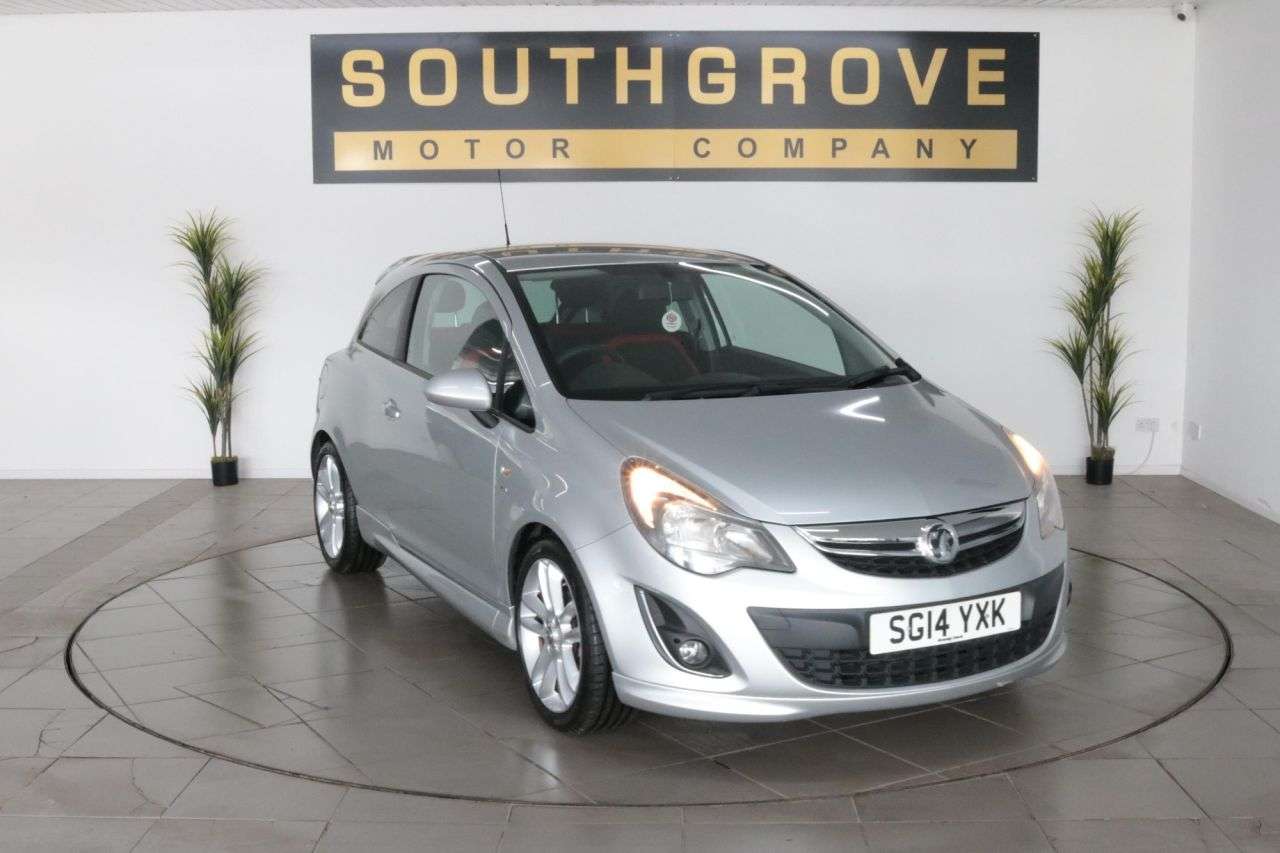 A 2014 VAUXHALL CORSA 1.4 16V SRi Hatchback 3dr Petrol Manual Euro 5 (100 ps) ** EXTENDED WARRANT A 2014 VAUXHALL CORSA 1.4 16V SRi Hatchback 3dr Petrol Manual Euro 5 (100 ps) ** EXTENDED WARRANT