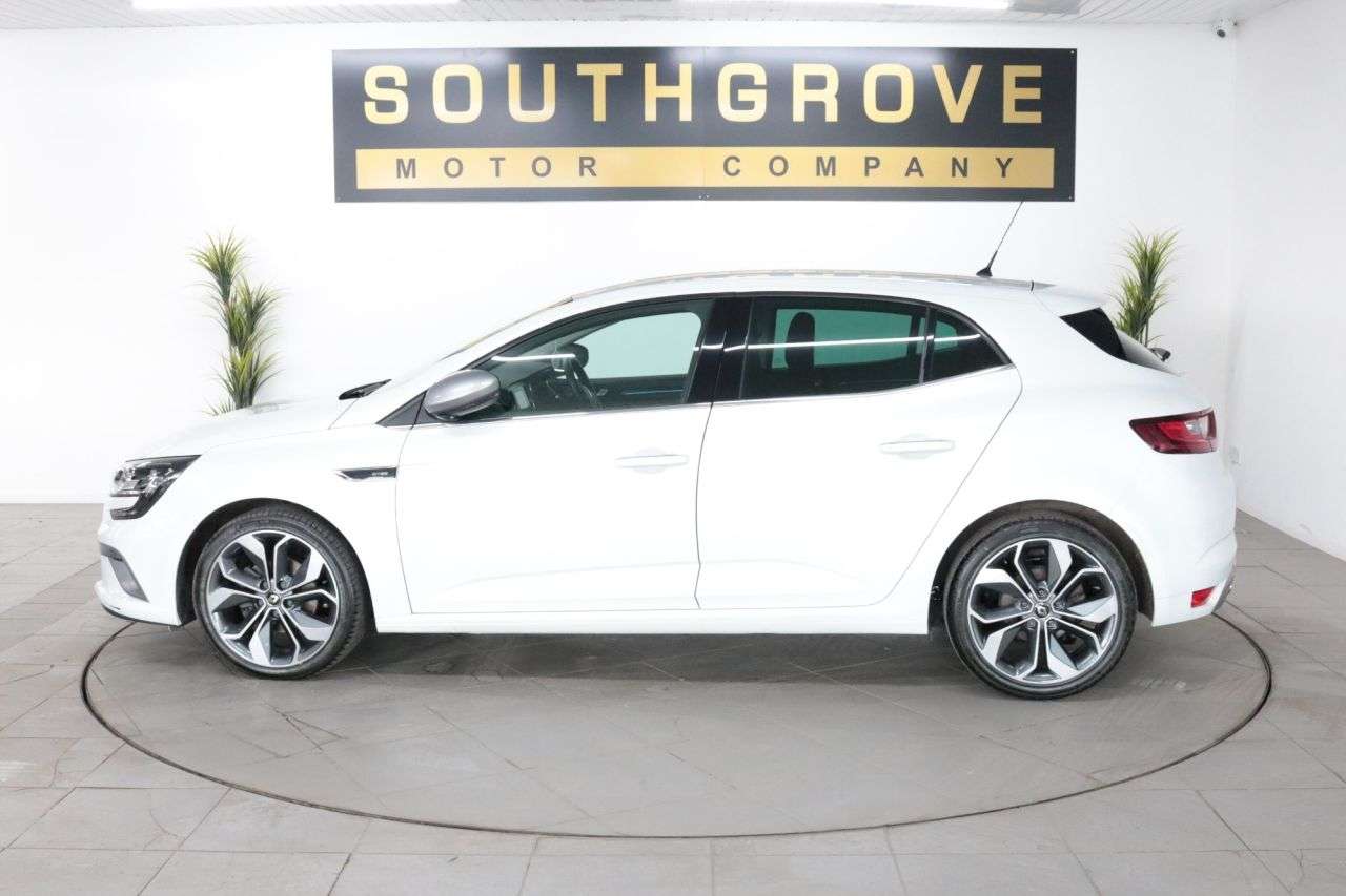 A 2020 RENAULT MEGANE 1.5 Blue dCi GT Line Hatchback 5dr Diesel Manual Euro 6 (s/s) (115 ps) ** E A 2020 RENAULT MEGANE 1.5 Blue dCi GT Line Hatchback 5dr Diesel Manual Euro 6 (s/s) (115 ps) ** E