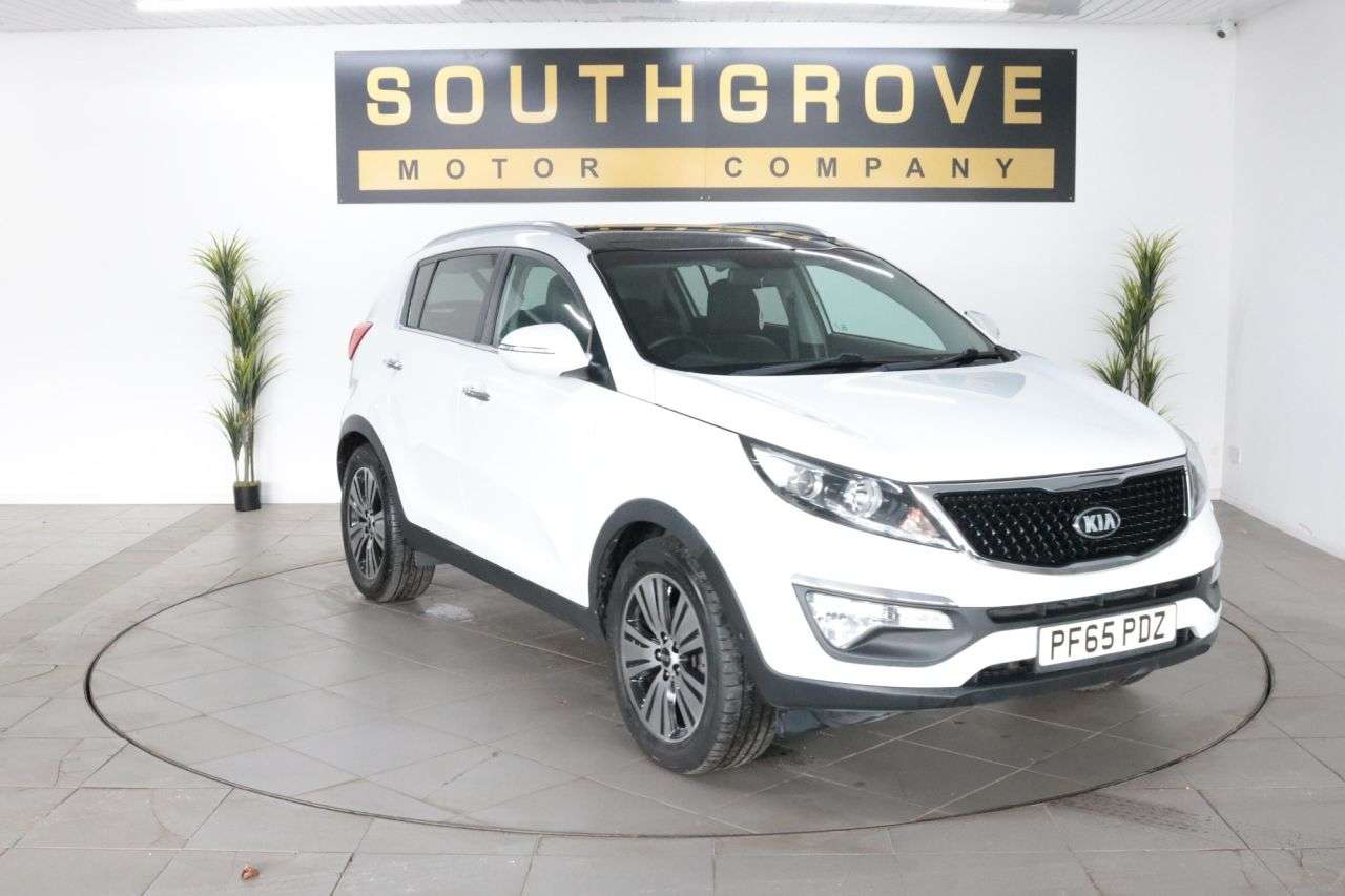 A 2016 KIA SPORTAGE 1.7 CRDi EcoDynamics 4 SUV 5dr Diesel Manual 2WD Euro 6 (s/s) (114 bhp) ** A 2016 KIA SPORTAGE 1.7 CRDi EcoDynamics 4 SUV 5dr Diesel Manual 2WD Euro 6 (s/s) (114 bhp) **