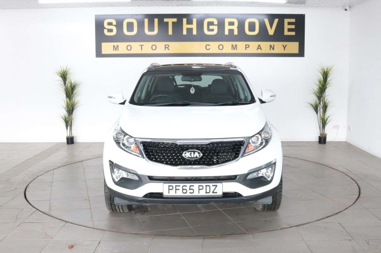 A 2016 KIA SPORTAGE 1.7 CRDi EcoDynamics 4 SUV 5dr Diesel Manual 2WD Euro 6 (s/s) (114 bhp) ** A 2016 KIA SPORTAGE 1.7 CRDi EcoDynamics 4 SUV 5dr Diesel Manual 2WD Euro 6 (s/s) (114 bhp) **