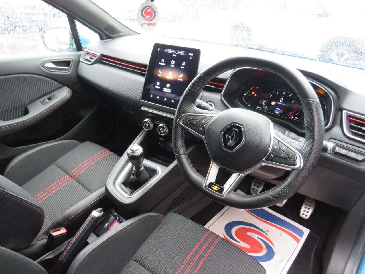 2020 RENAULT CLIO 2020 RENAULT CLIO