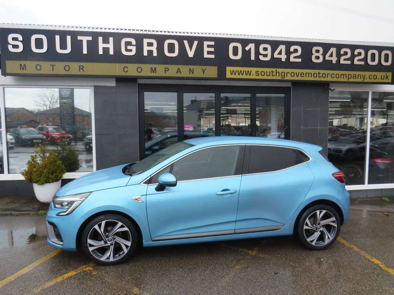 2020 RENAULT CLIO 2020 RENAULT CLIO